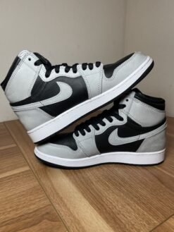 Branded Retro 1 shadow 2.0 with extra laces